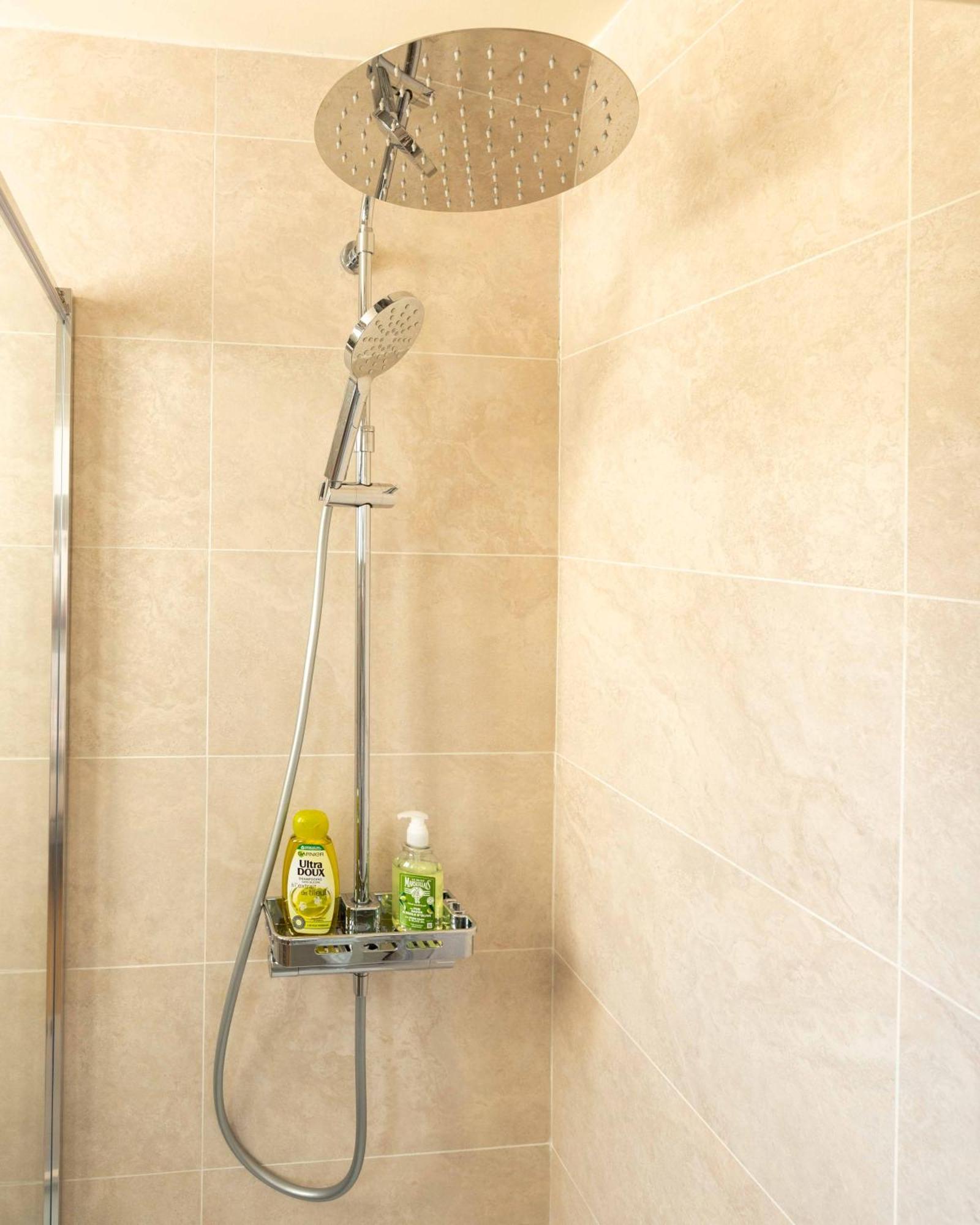 Well Located Apartment In Paris Dış mekan fotoğraf